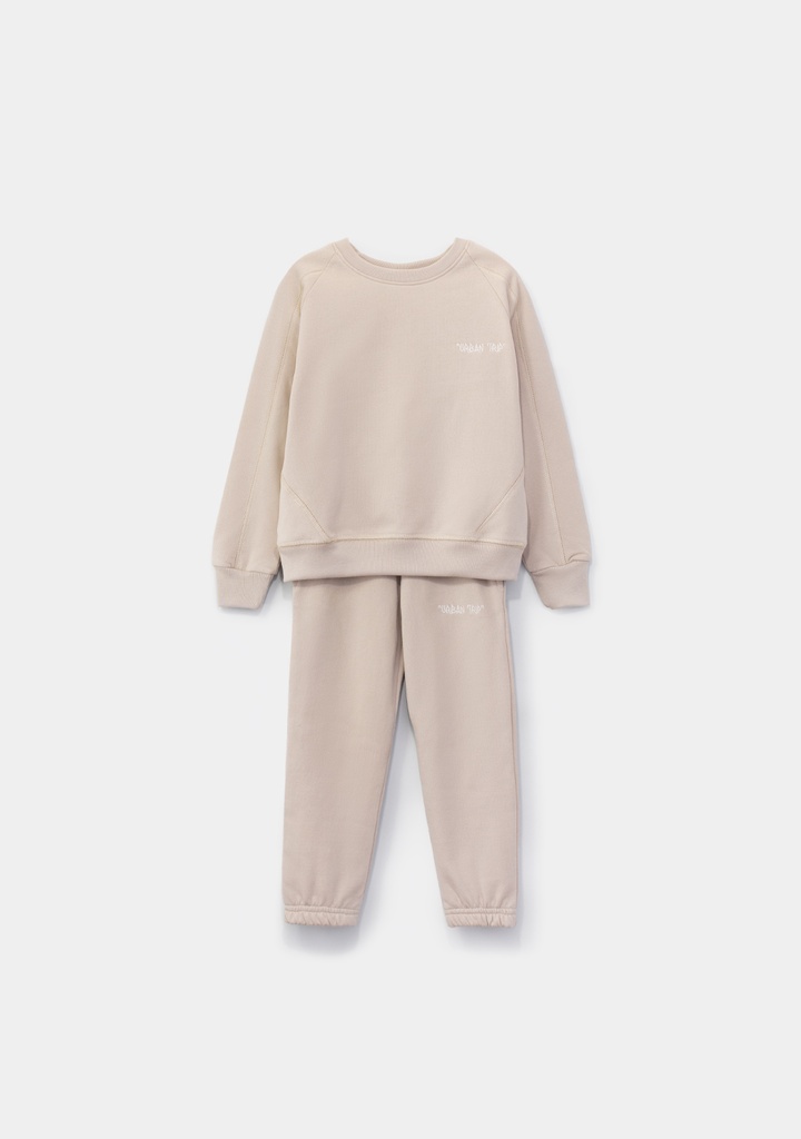 13051-T10-16 Conjunto de Niño (12I3)