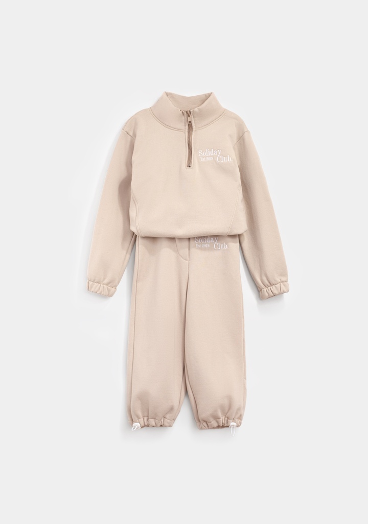 12547 Conjunto de Niño (12J2)