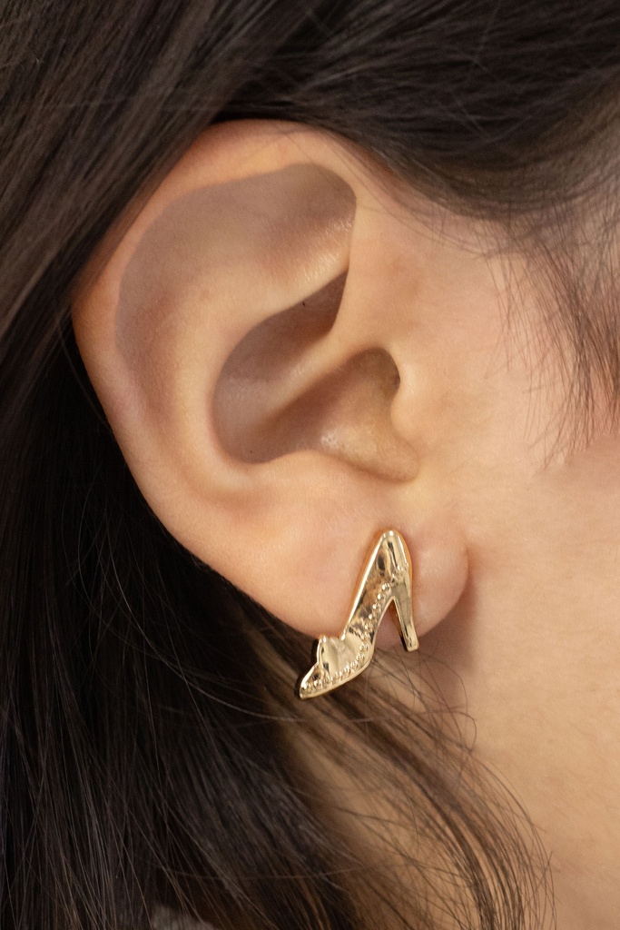 9108 Aretes Cenicienta (21 Tarima)