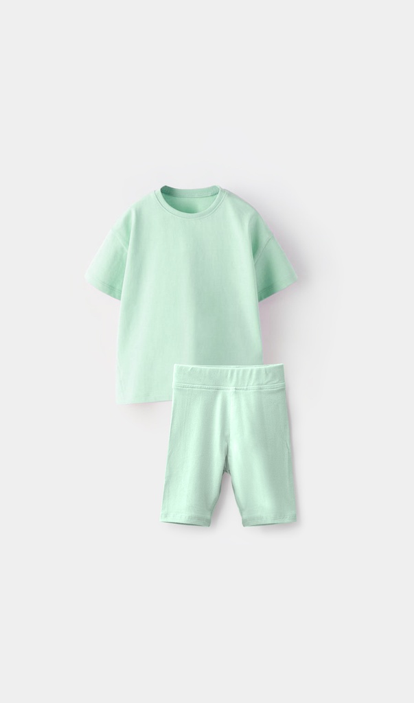 [12014] 12014 Conjunto de Niña (Preventa Febrero 2025)