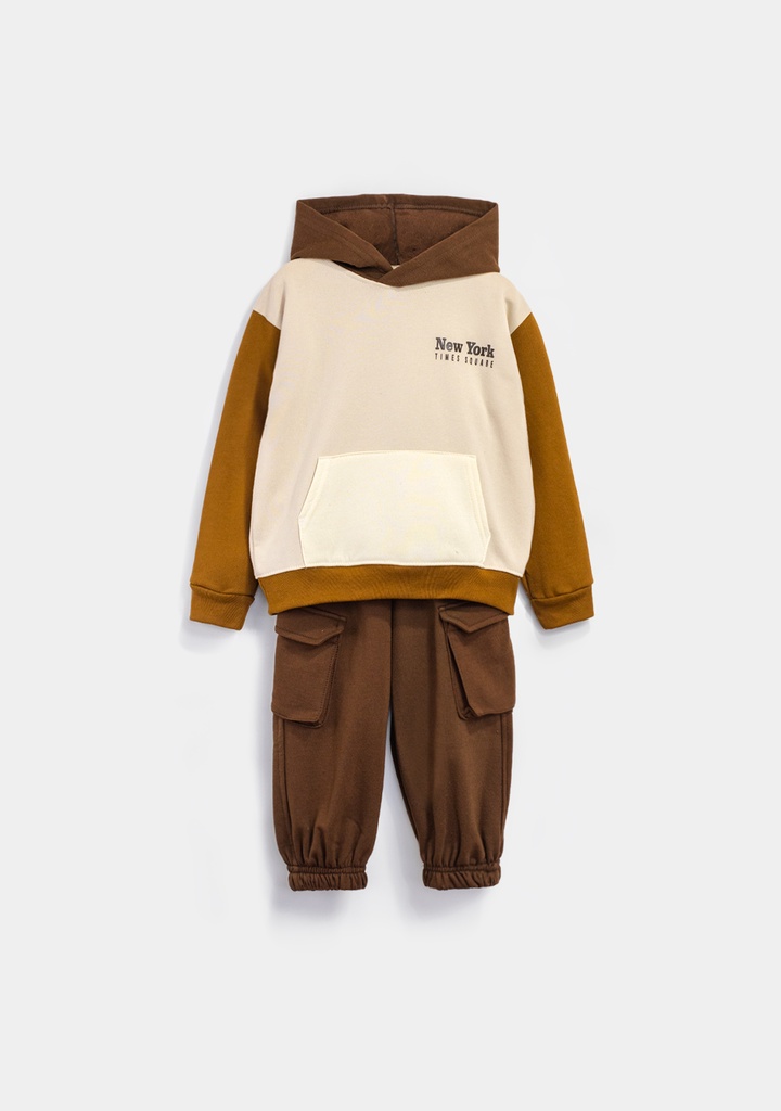 12600 Conjunto de Niño (27D4)