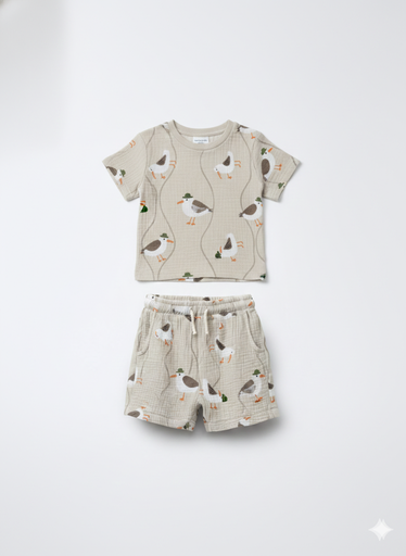 13761 Conjunto de Niño (Preventa Abril 2026)
