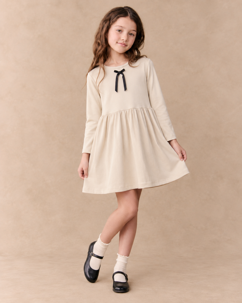 [14544] 14544 Vestido de Niña (Preventa Septiembre 2026)